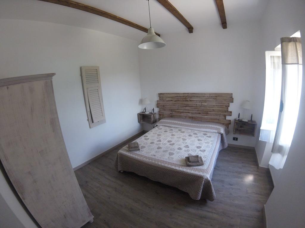 Agriturismo Dei Legi Farm stay *